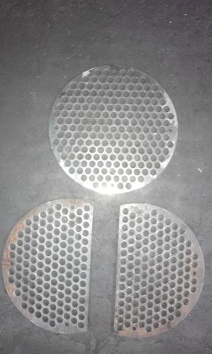 Non Polished Mild Steel Baffle Plate, Shape : Round for Industrial