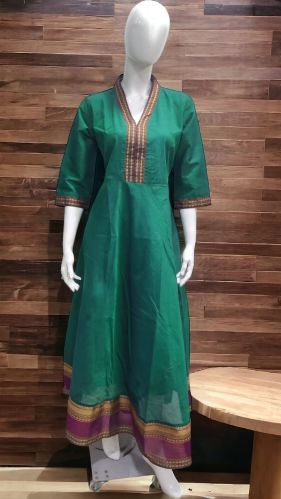 Plain Cotton Gown, Color : Green, Gender : Female