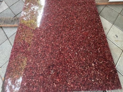 Polished Zem Red Granite Slab, Shape : Square, Variety : Premium
