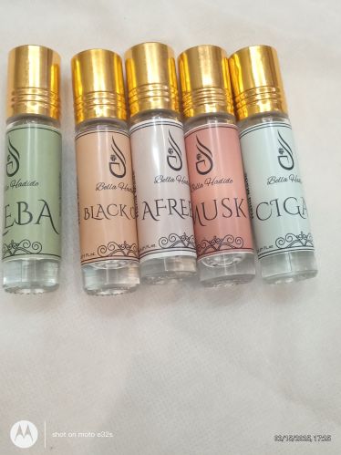 Roll On Perfume, Form : Liquid, Packaging Type : glass bottle