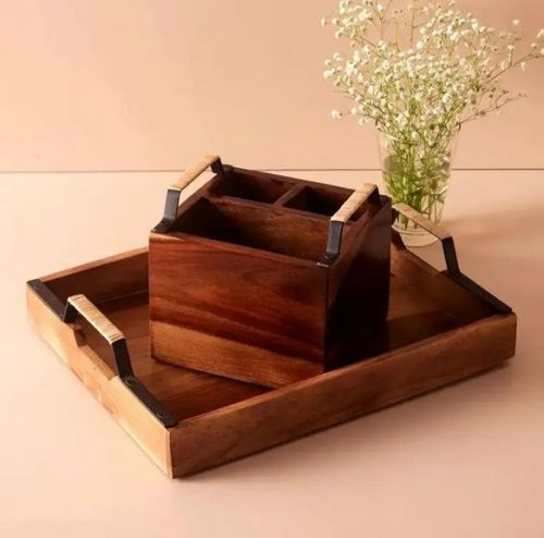 Plain Finished Wood Modern Chopping Board and Cutlery Stand