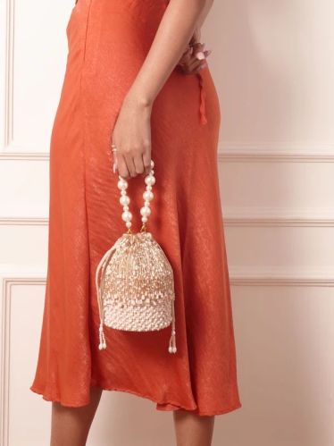 Ladies Paisley Bucket Hand Bag, Color : White