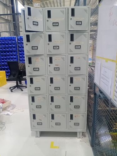 Powder Coating Polished Mild Steel Workers Locker 78x36x19cm