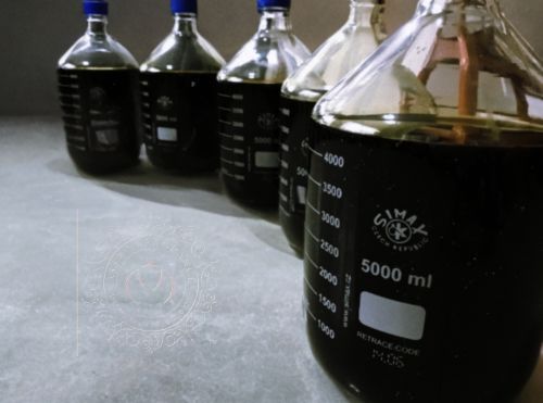 Assam Fragrance Agarwood Oil, Color : Dark-brown, Brown