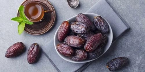 Medjool Dates, Color : Dark Brown