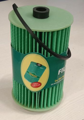 Detroit Automotives Plastic Fuel Filter 1.1 Ltr, Color : Green