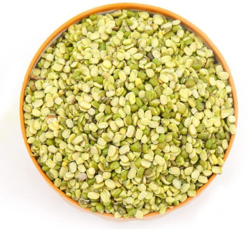 Organic Split Green Gram, Purity : 99% for Cooking