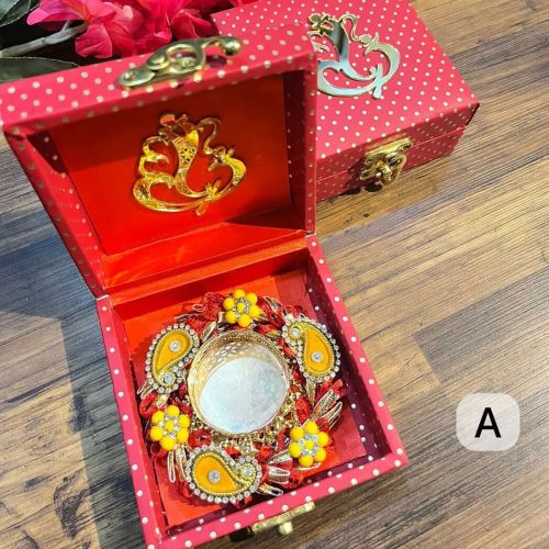 Clay Designer Diya in a Gift Pack, Color : Multicolor