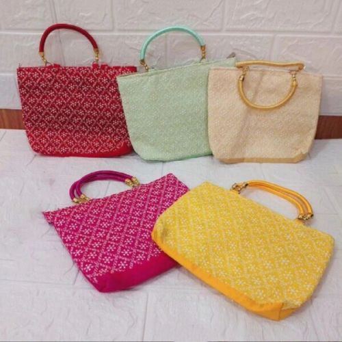 Embroidered Fabric Lucknowi Embroidery Handpurses, Weight : 100 G