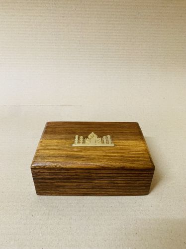 Polished Wooden Handicraft Taj Mahal Jewellery Box, Color : Brown