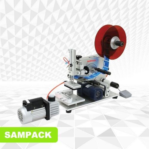 Flat Bottle Labelling Machine