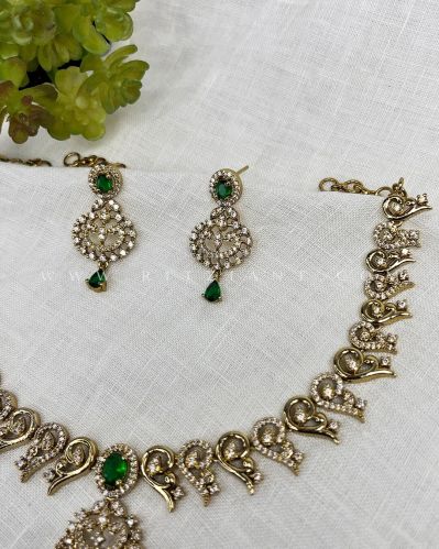 Women Emerald Fusion Necklace Set | Fj118