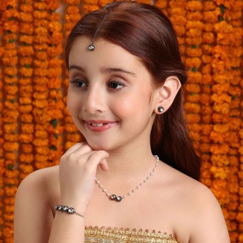 Kids Round Kundan Jewelry Set In Silver Plated