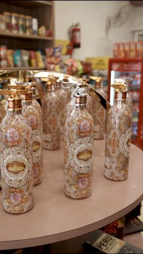 V Royal Alkaline Water Bottle 9 PH, Color : Multicolor