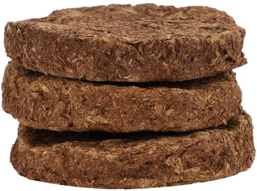 Cow Dung Cake, Color : Brown, Packaging Size : 5-25kg