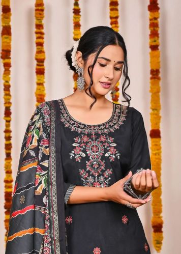 Embroidered Ladies Black Designer Silk Suit Set Party Wear