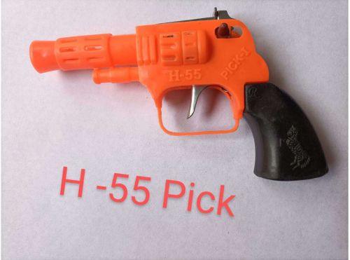 Polished H-55 Plastic Diwali Cracker Toy Gun, Color : Orange & Black