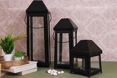 Color Coated Metal Candle Holder Lantern, Color : Black for Decoration