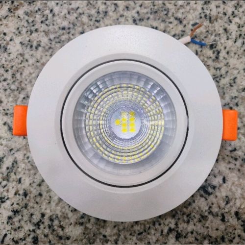 9W Crompton Tiltable Spotlight, Color : White for Outdoor