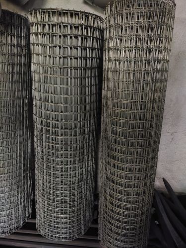 Galvanized Iron Fencing Net, Color : Silver Standard