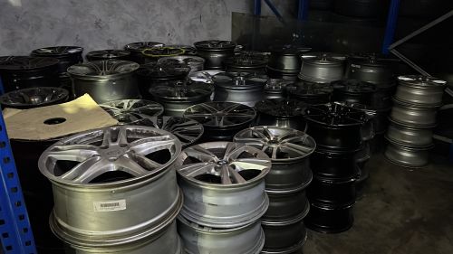 Aluminium Wheel Rim, Shape : Round for Cars