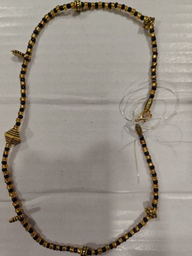 Beads Non Polished Neck Chains, Color : Black, Golden, White