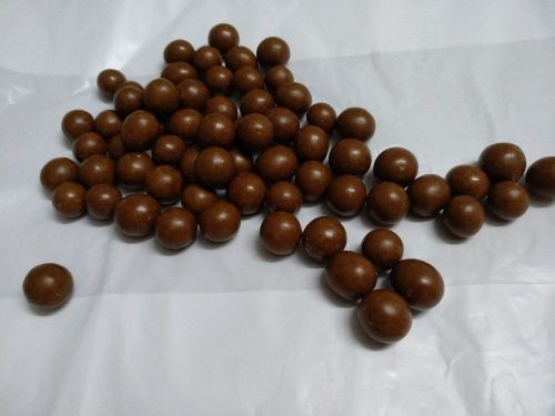 Crispy Chocolate Ball, Shape : Round for Human Consumption