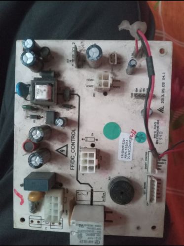 Godrej Refrigerator, Power Source : Electric