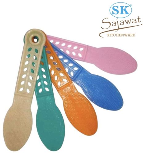 Plastic Foot Scraper, Length : 8-10 Inches, Weight : 100-150 Gm