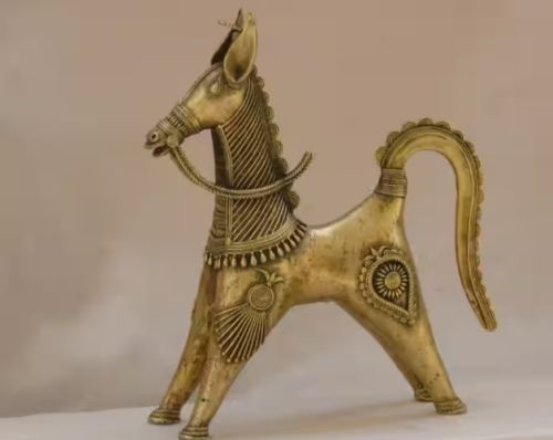 Polished Brass Horse Statue, Color : Golden, Packaging Type : Box