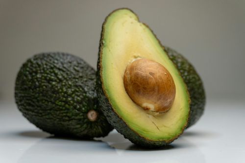 Farmoganic Imported Hass Avocado, Certification : FSSAI Certified