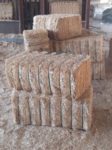 B.m.traders Natural Wheat Straw Bale, Color : White, Grade : A-one