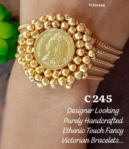 Indiacz Gold Plated Stone Kada