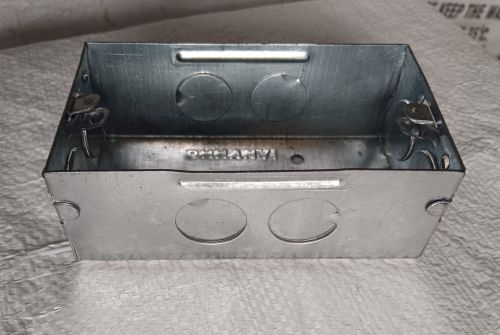 50Hz Galvanized Iron 4 Modular Box, Shape : Square