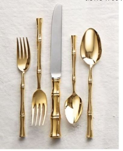 Stainless Steel Gold Touch Elegant Dining Spoons – Premium Cutlery for Stylish Dining