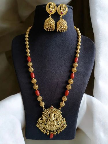 Antique Golden Beads Pendant Set For Women