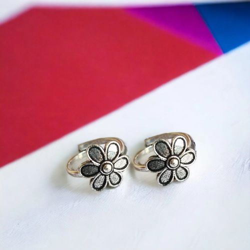 Women Oxidized 925 Plated Silver Toe Ring