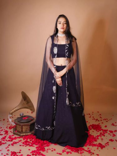 Aasmi Lehenga Set, Color : Black Small