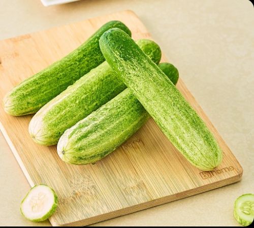 Cucumber, Color : Green