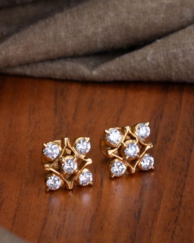 Diamond CLOSE SETTING Womens Stud Earrings, Color : Yellow
