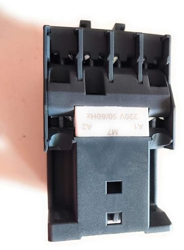 Schneider Electric AC Power Contactor