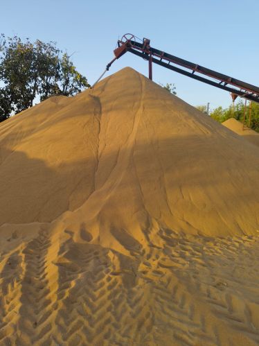 Silica 16/30 Grade Ordinary/normal Sand, Color : Brown