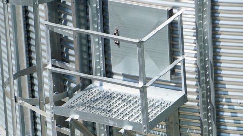 Galvanised Steel Rest Platforms For Industrial, Color : Silver