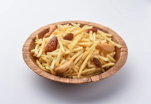 Falahari Chivda, Color : Golden Brown