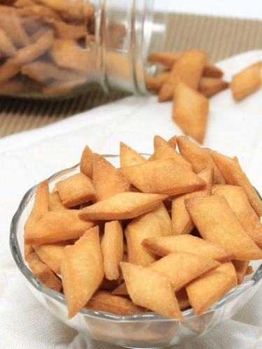 Sugar Shakar Para, Color : Golden Brown