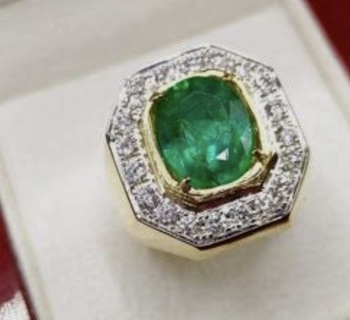 Gold Mens Emerald Diamonds Ring