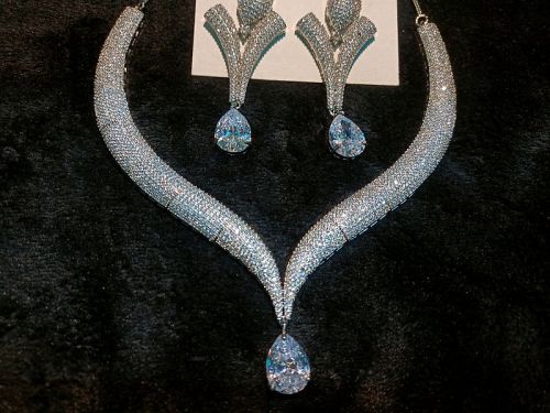 Polished Nano Stone American Diamond Necklace Set, Color : Silver