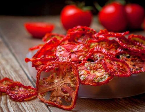 Dried Tomato, Color : Red, Packaging Type : PP Bag