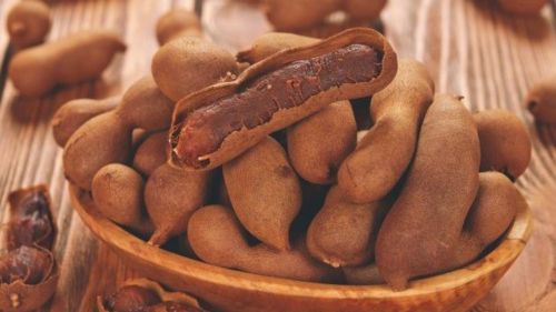 Natural Whole Tamarind, Color : Brown, Packaging Size : 20Kg