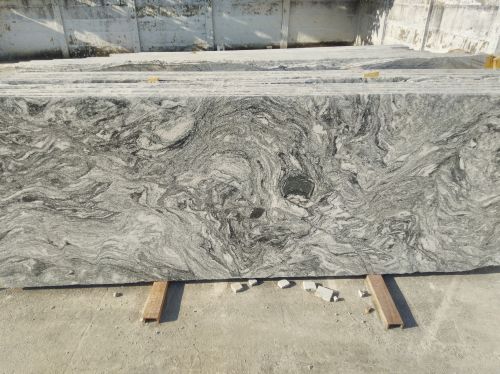 Polished Viscon White Granite Multisizes